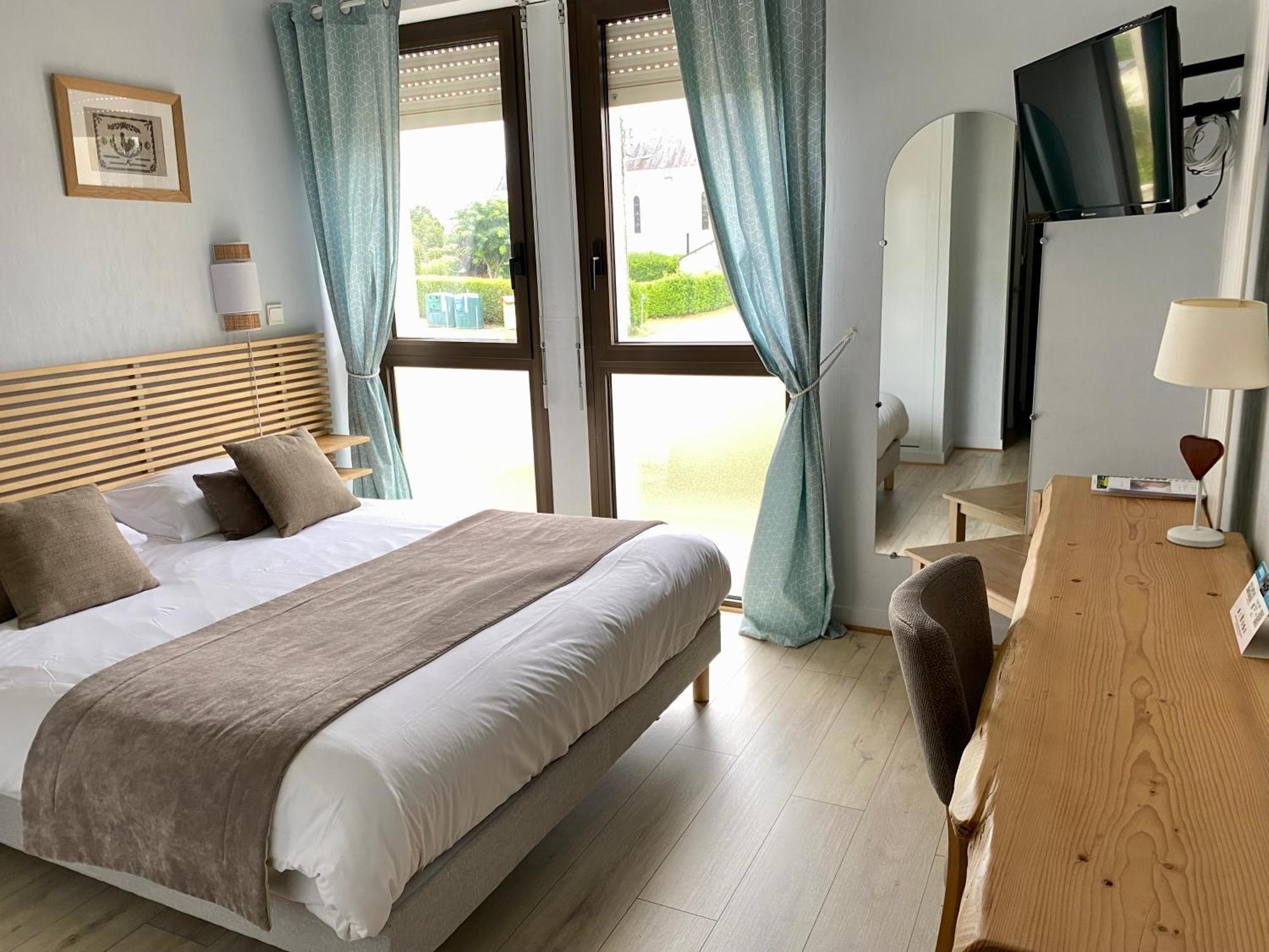 L'Orée Des Bois La Breille-les-Pins Esterno foto